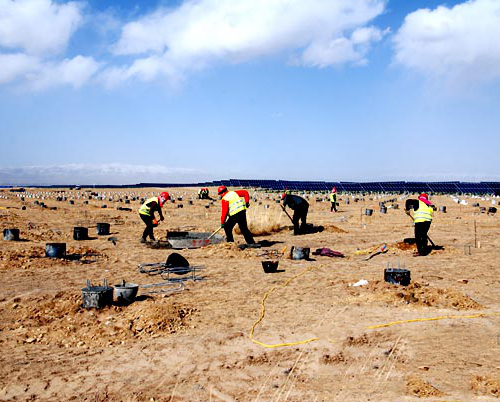 青海黃河水電115兆光伏發(fā)電項目全面鋪開