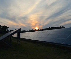 上海電氣承建全球最大太陽(yáng)能光熱項(xiàng)目